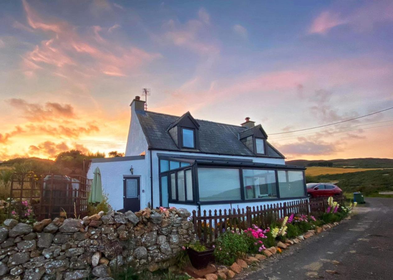 Piper'S Cave Bed And Breakfast Helmsdale Exteriör bild