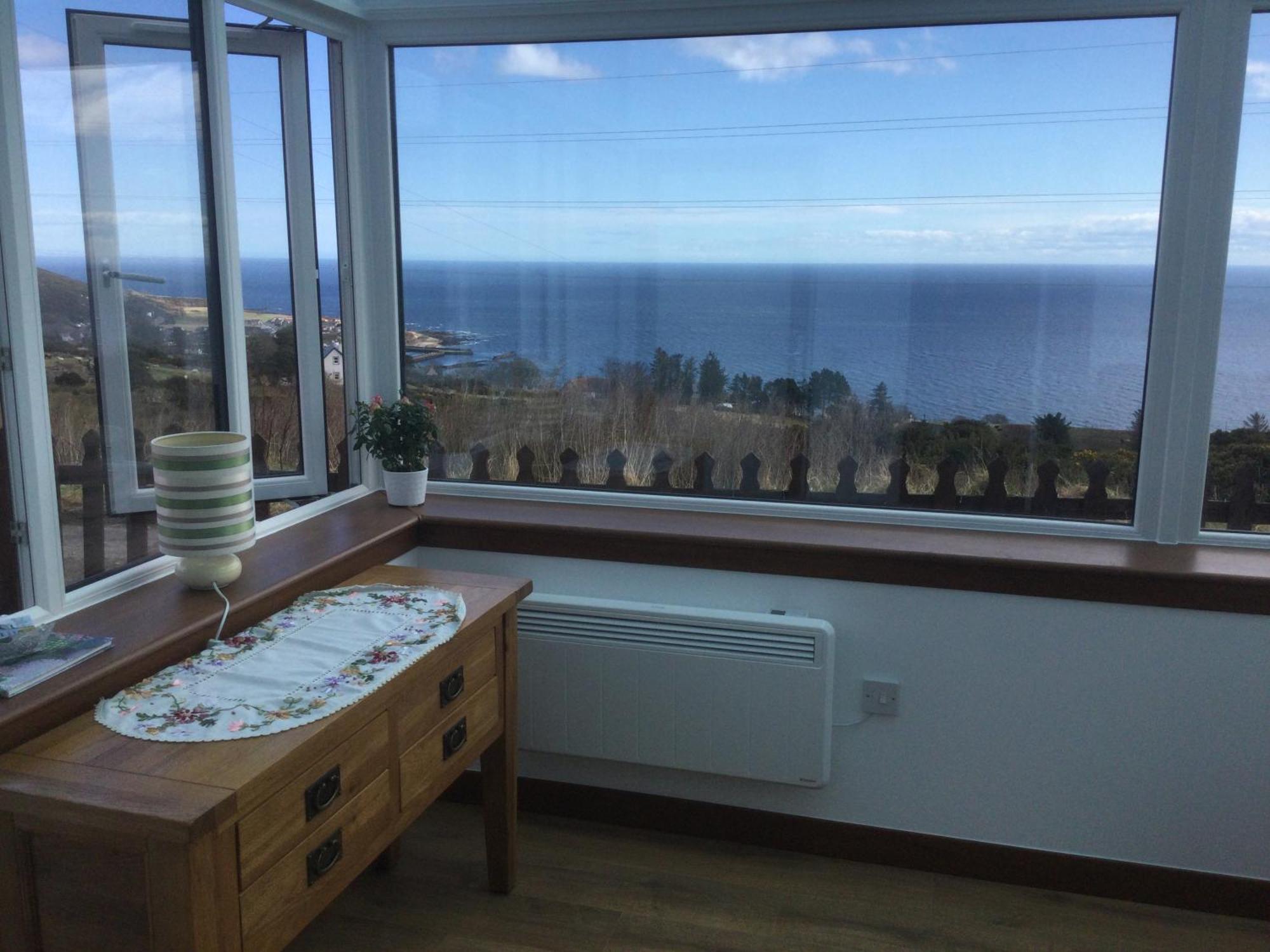 Piper'S Cave Bed And Breakfast Helmsdale Exteriör bild